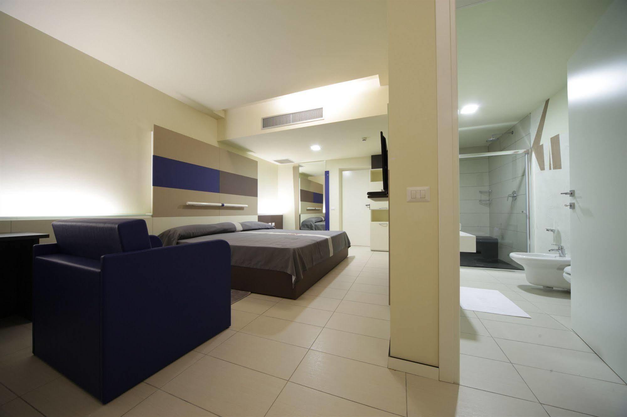 Motel Autosole Vip Castelnuovo Scrivia Eksteriør billede